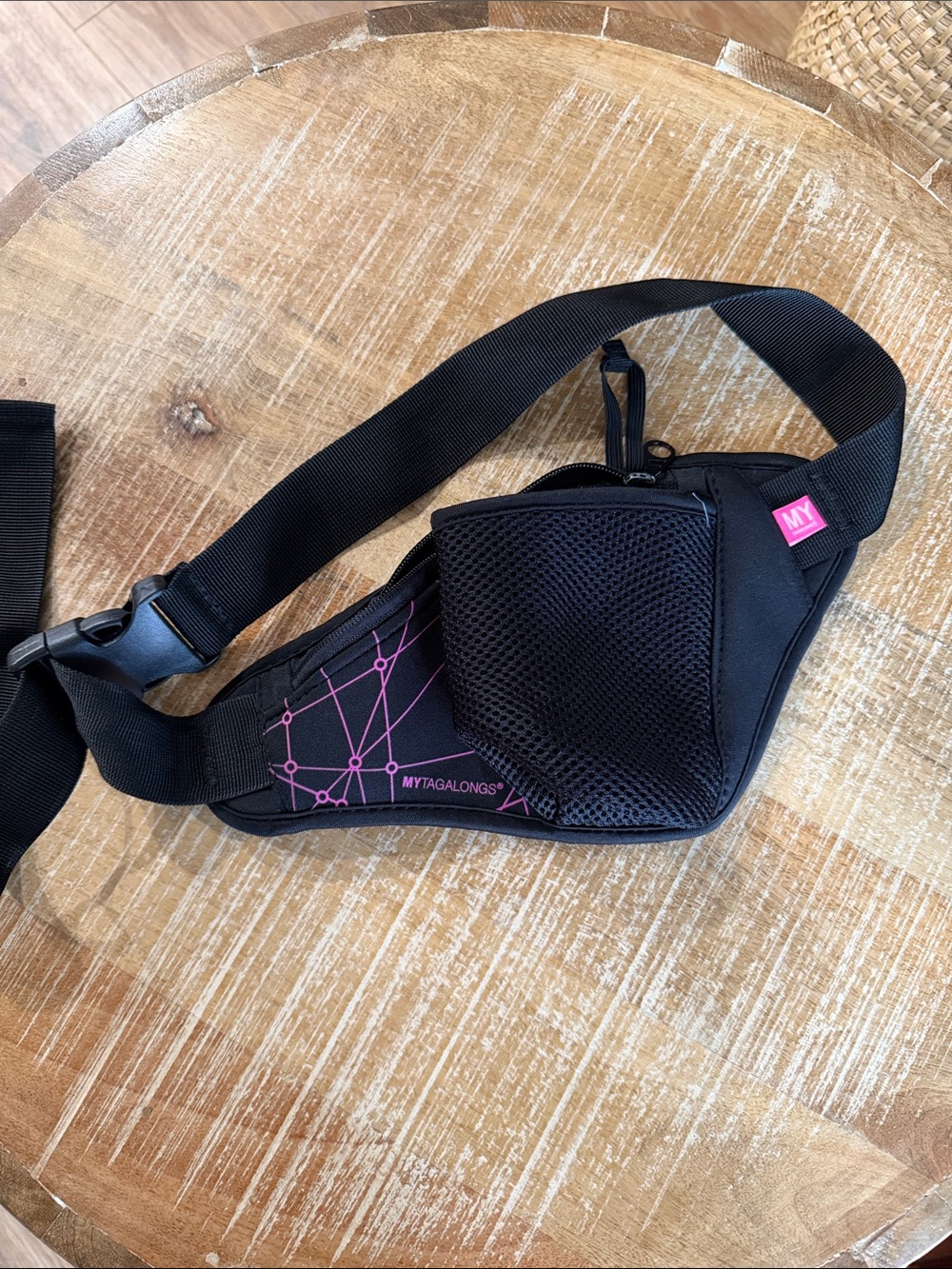 Fanny pack with drink holder